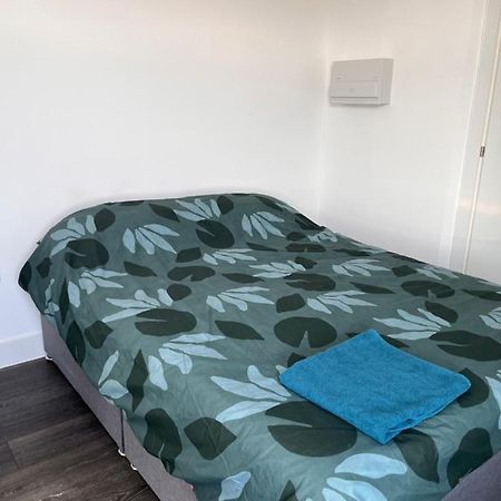 The Serviced Accommodations 할로 외부 사진
