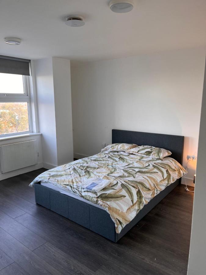 The Serviced Accommodations 할로 외부 사진