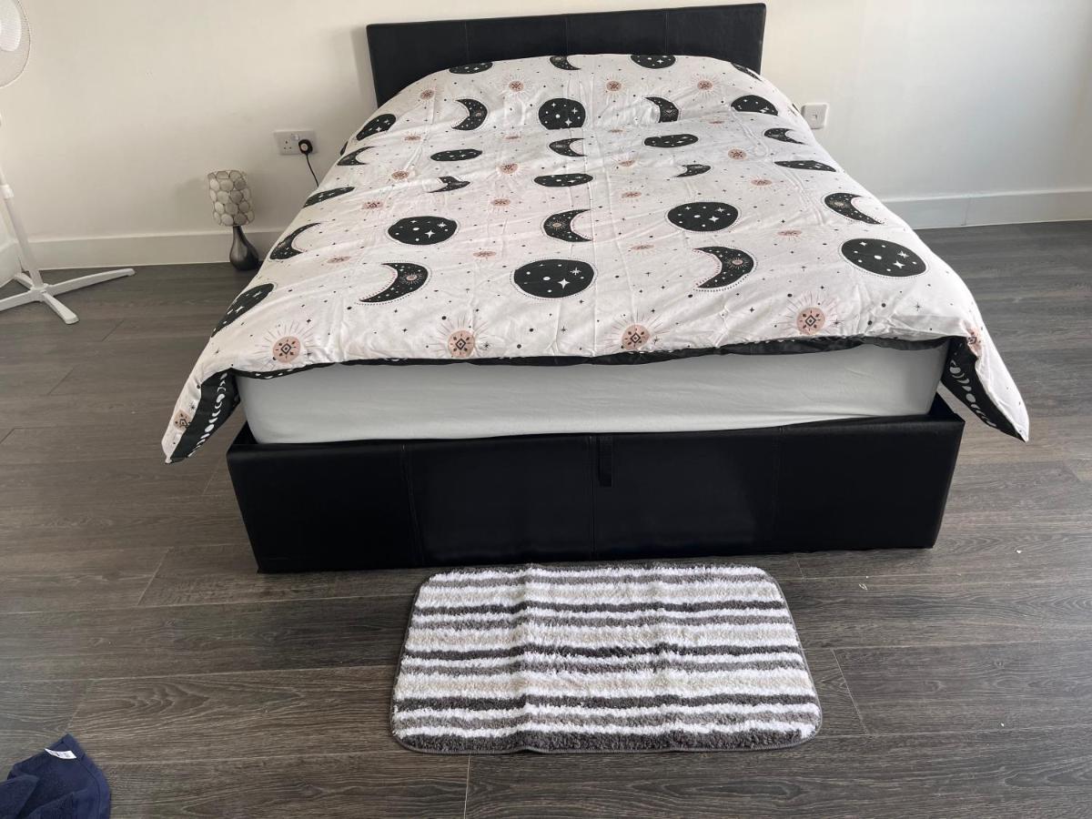 The Serviced Accommodations 할로 외부 사진